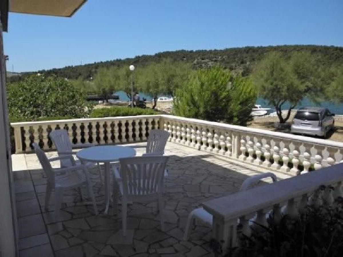 Apartments Vila Punta Jadrtovac المظهر الخارجي الصورة